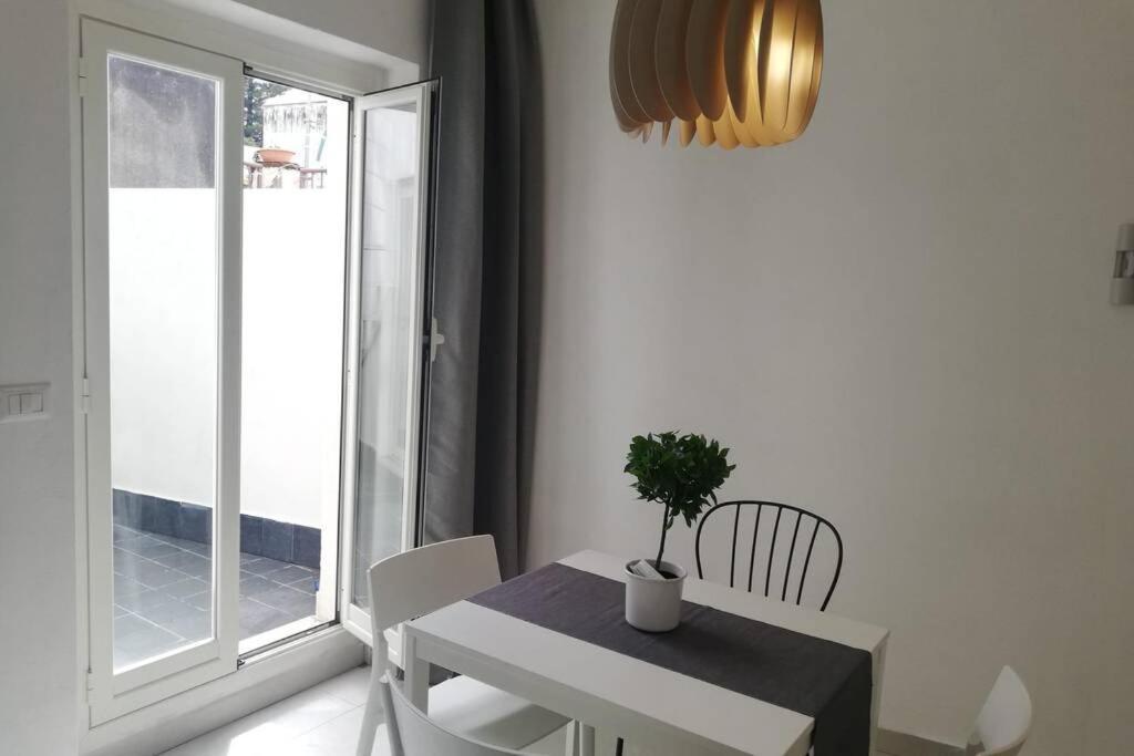 Casa Ubaruni Villa Ачиреале Екстериор снимка