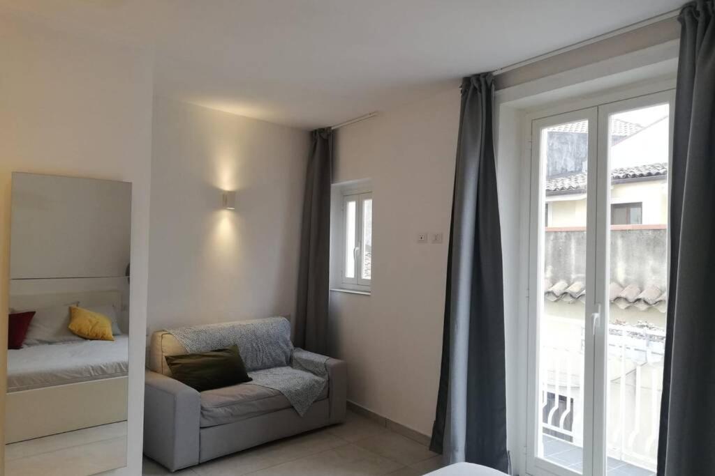 Casa Ubaruni Villa Ачиреале Екстериор снимка
