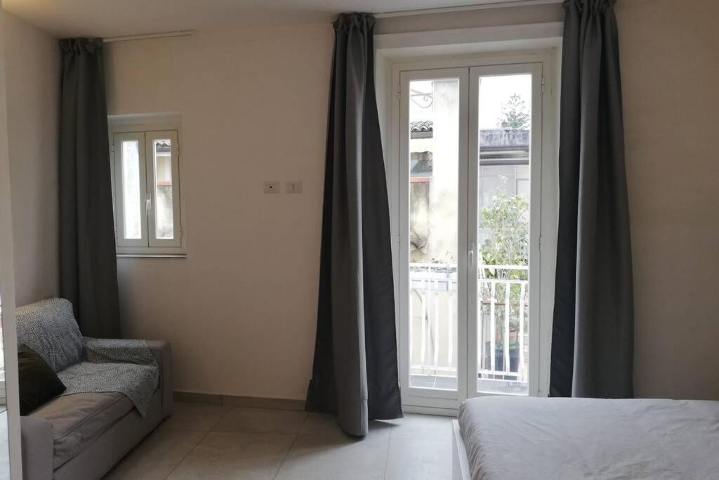 Casa Ubaruni Villa Ачиреале Екстериор снимка